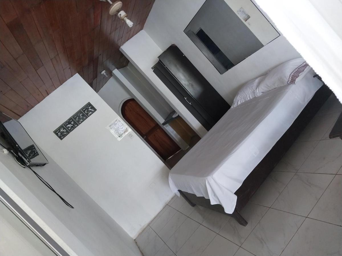 Amazon Breeze Hotel Iquitos Kültér fotó